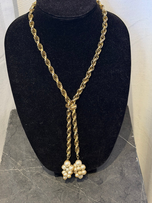FAUX PEARL AND GOLD ROPE CHAIN LARIAT NECKLACE