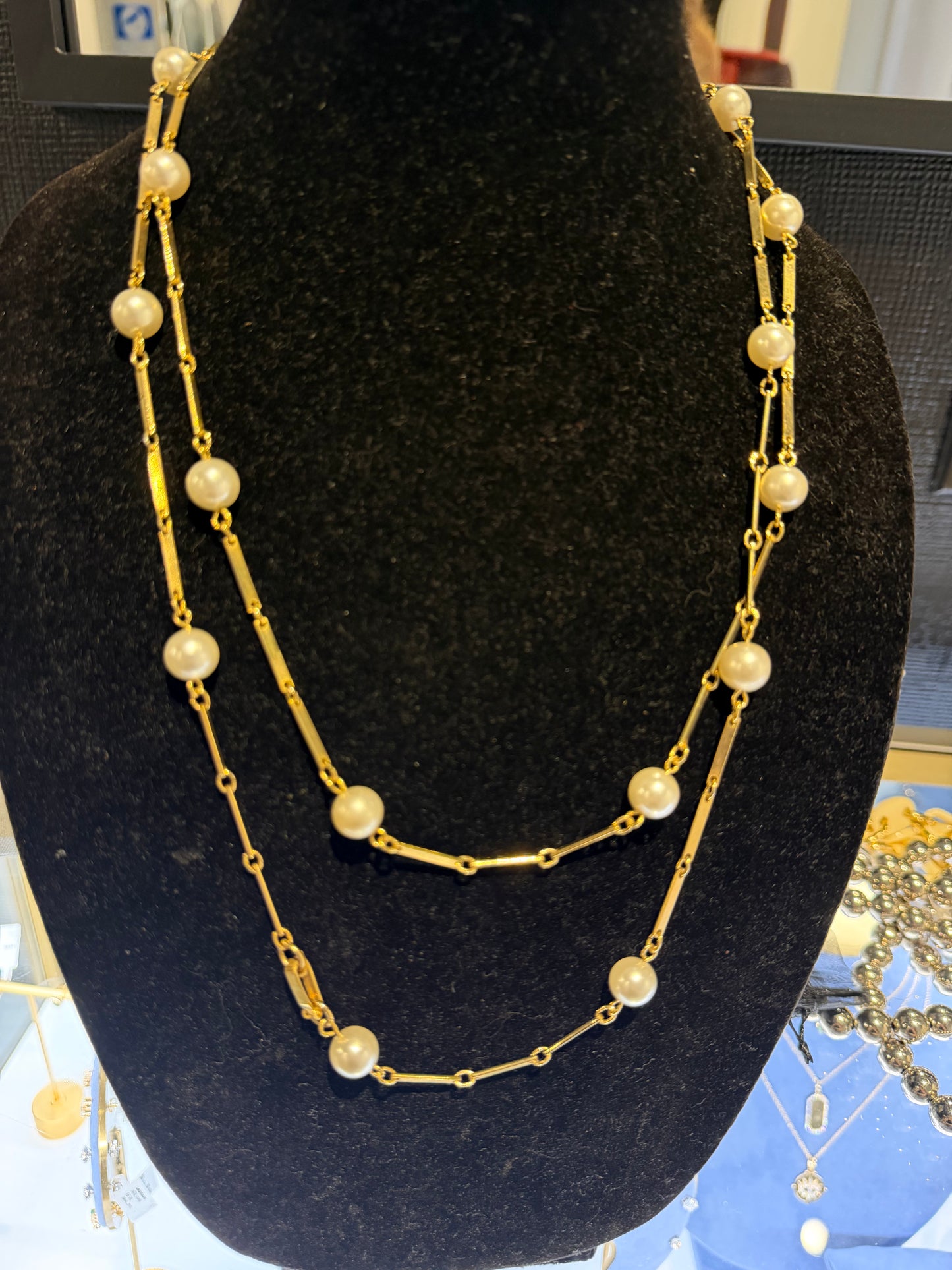 PEARL AND CHAIN LINK LONG NECKLACE