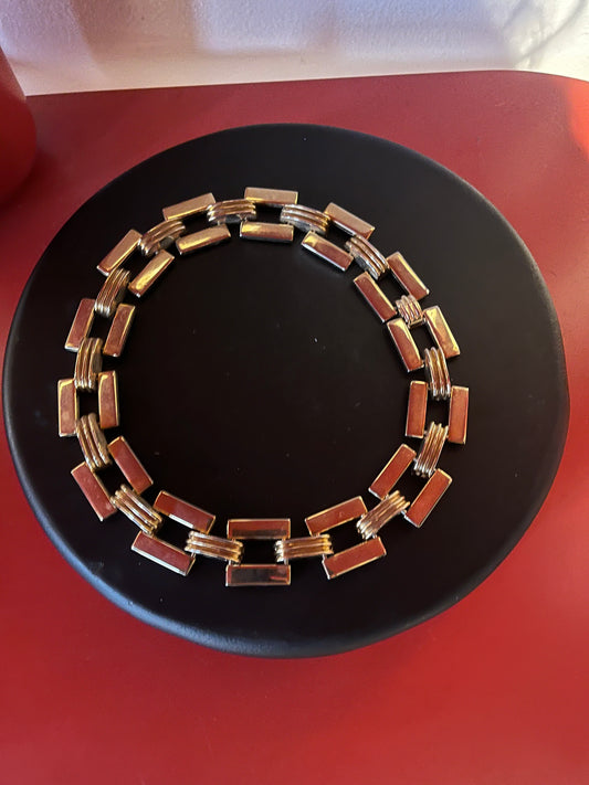 RECTANGLE LINK COLLAR NECKLACE