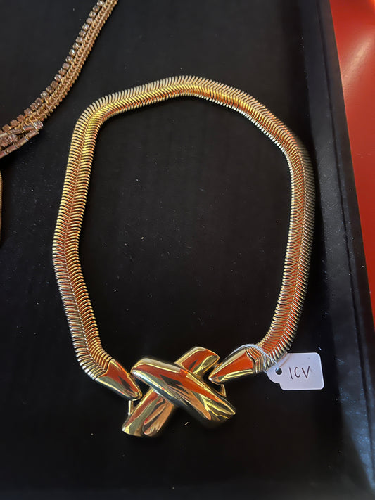 “X” NECKLACE