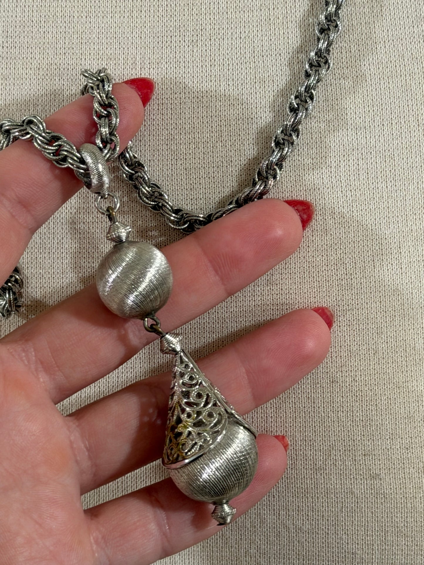 MONET SILVER CHUNKY BAUBLE PENDANT NECKLACE