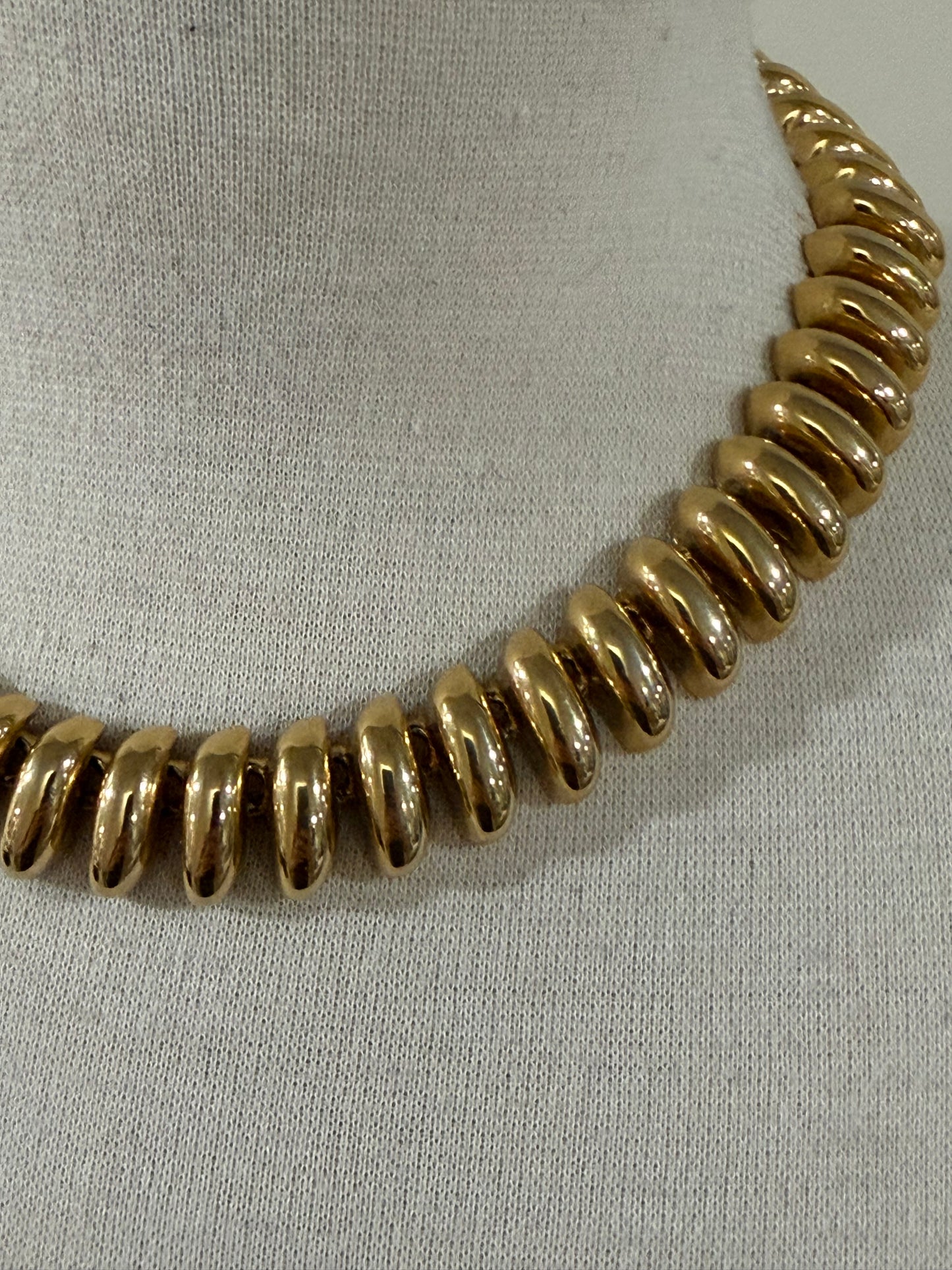 ERWIN PEARL GOLD SWOOSH LINK COLLAR NECKLACE