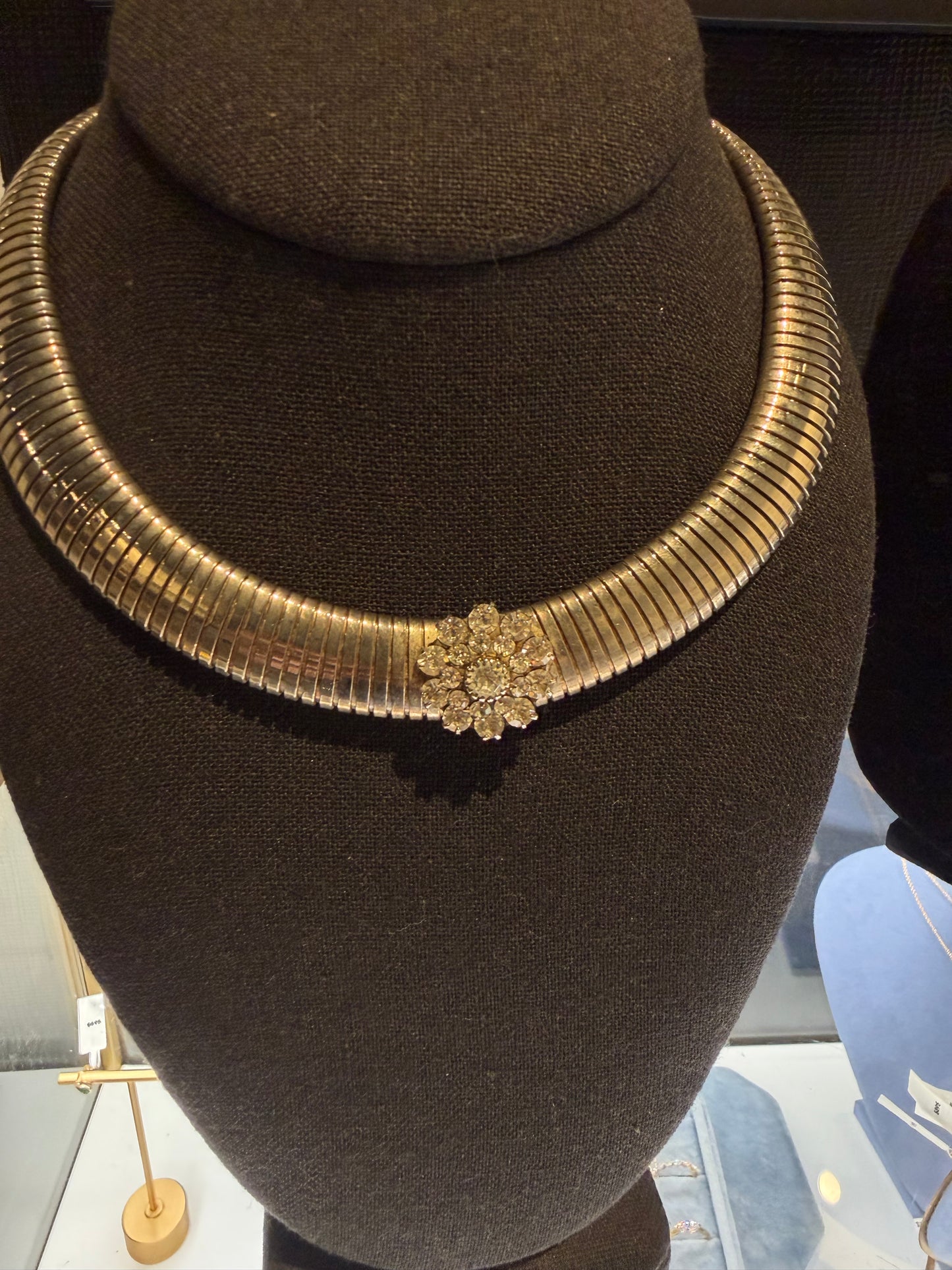 SILVER OMEGA WITH RHINESTONE FLOWER NECKLACE