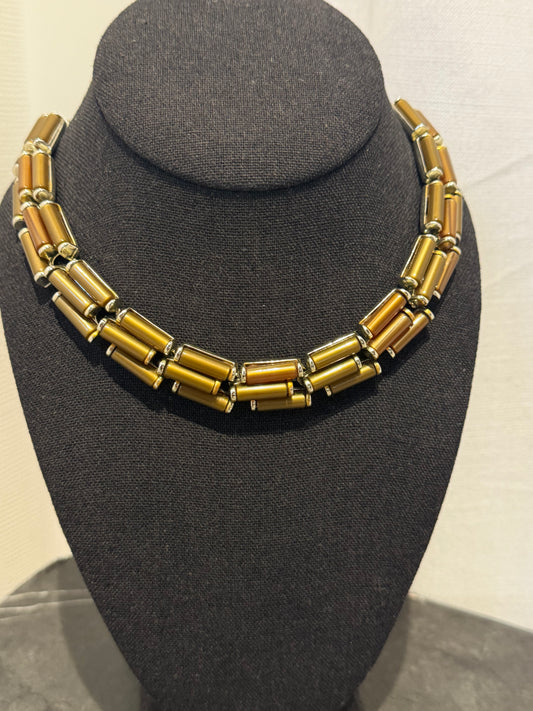 MID-CENTURY BROWN THERMOSET LINK ADJUSTABLE NECKLACE
