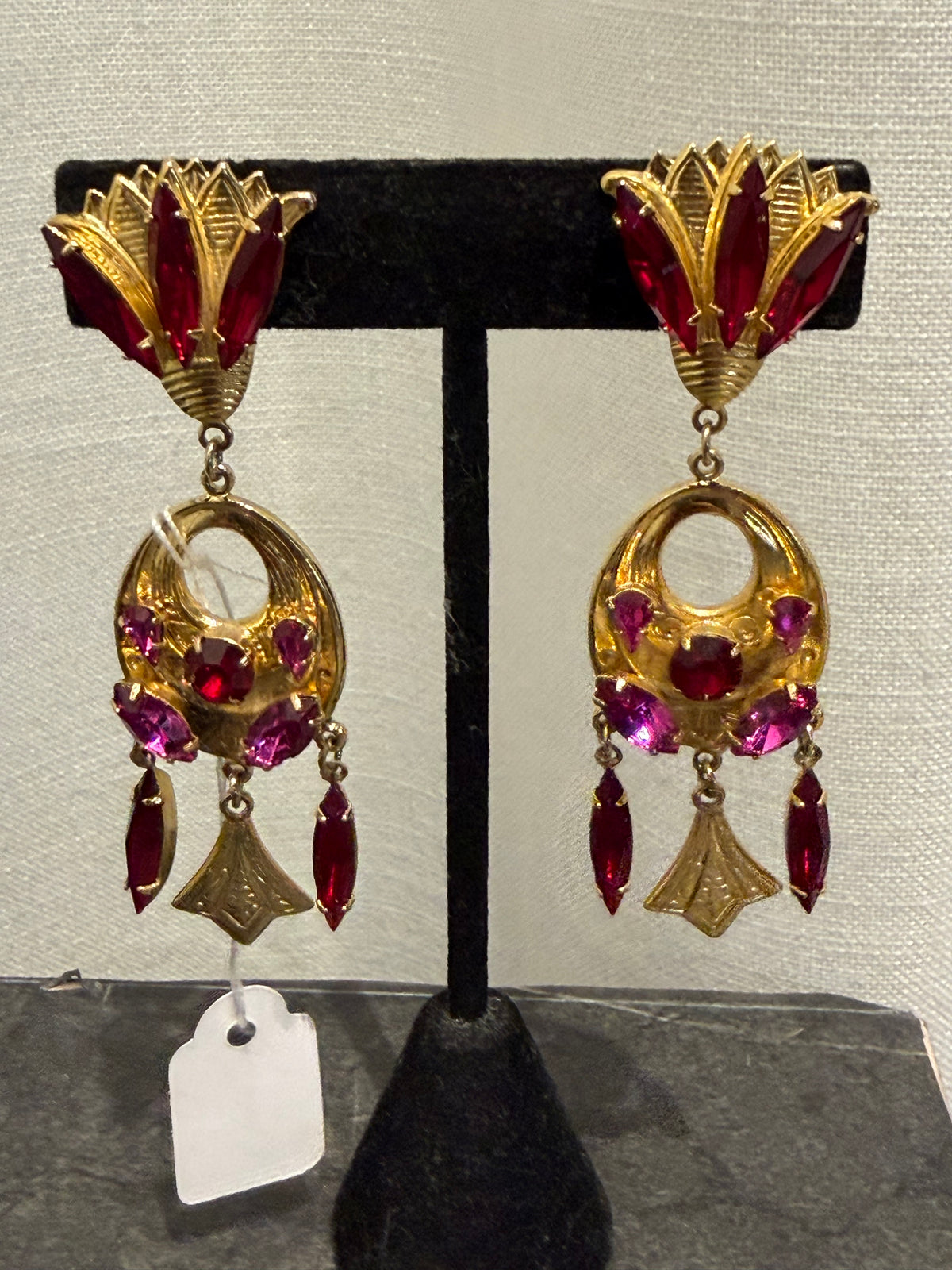 RED AND PINK RHINESTONE CLIP ON EARRINGS
