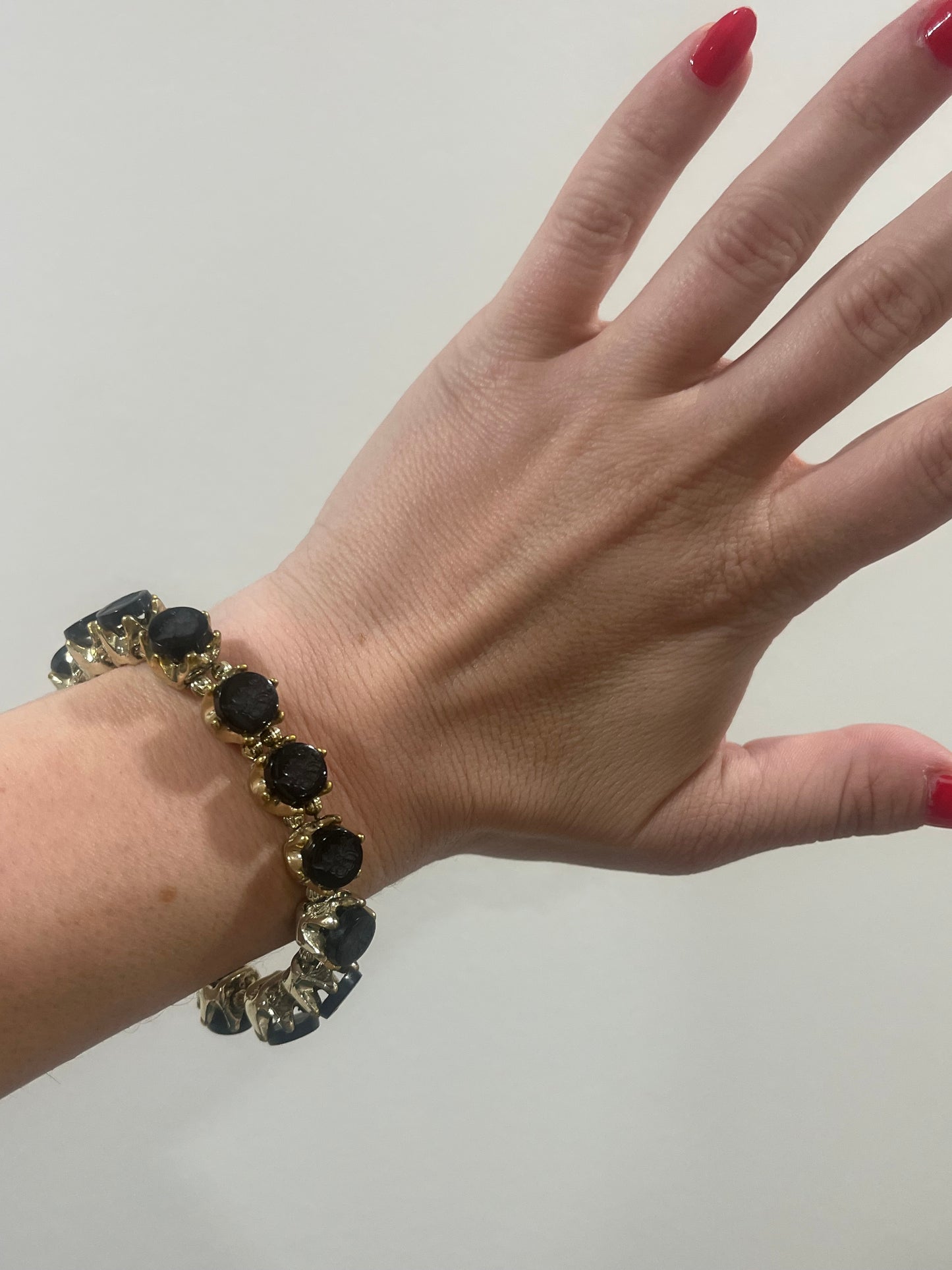 MID CENTURY BLACK ETCHED ROMAN WARRIOR LINK BRACELET