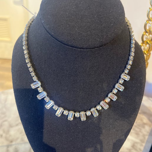 Weiss Mid Century Staggered Rhinestone Necklace