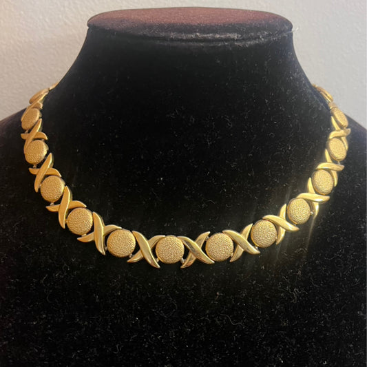 XO Link Necklace
